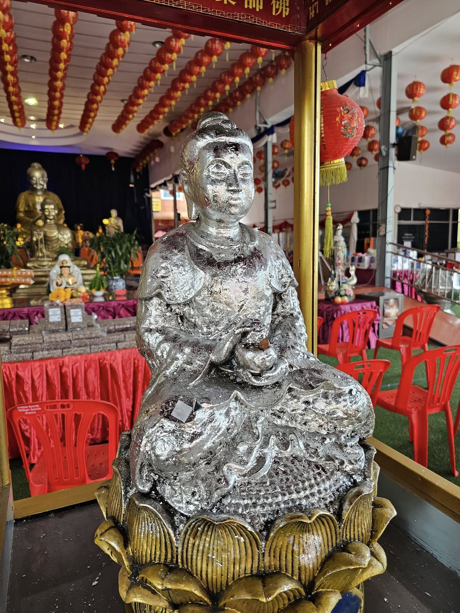 พระพุทธรูปสำหรับสักการะ